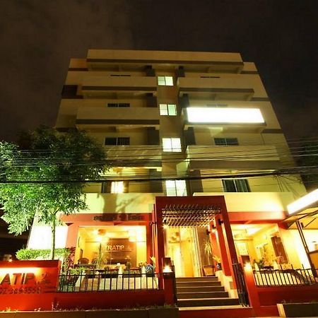 בנגקוק Darul Hijroh Hotel מראה חיצוני תמונה