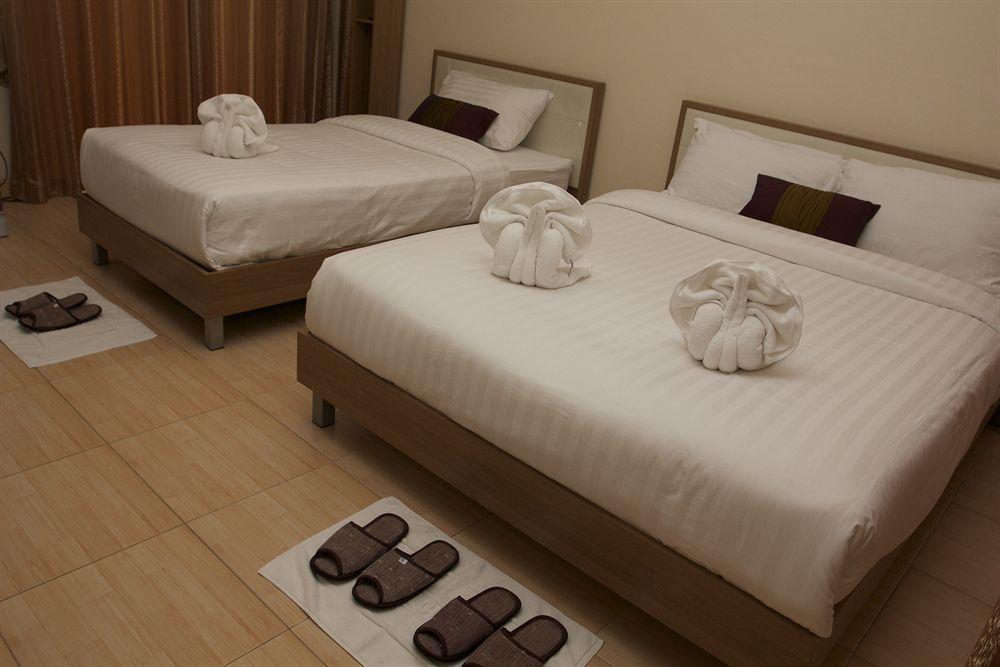 בנגקוק Darul Hijroh Hotel מראה חיצוני תמונה