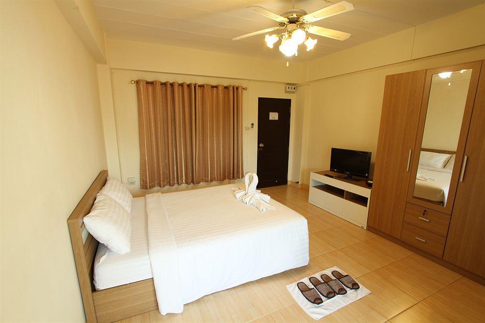בנגקוק Darul Hijroh Hotel מראה חיצוני תמונה
